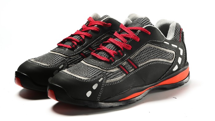 市面上常說的三防安全鞋指的是哪三防？這里的答案最詳細！